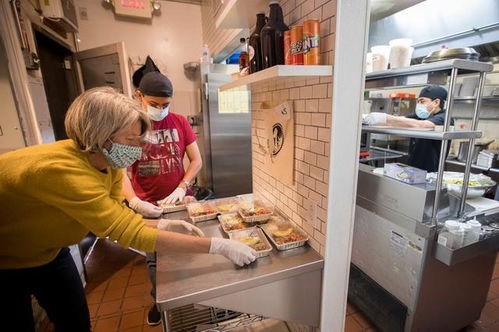 美國豬肉加工廠驚現(xiàn)大規(guī)模聚集感染，保齡球活動(dòng)成疫情傳播關(guān)鍵點(diǎn)